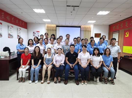    提升業(yè)務能力 打造高效團隊——商砼公司、工程公司聯合舉辦財務及統計員業(yè)務培訓會 